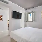 Adorno And Hotel Ornos (Mykonos)