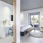 Szálloda Adorno And