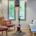 Adorno And Szálloda Ornósz