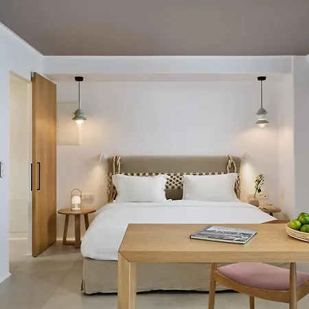 Отель Adorno And