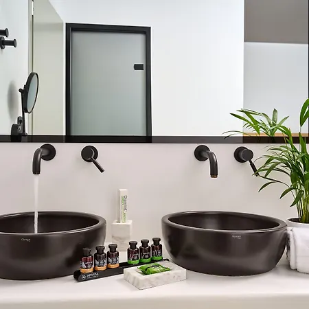 Отель Adorno And