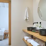 Adorno Hotel&suites Hotel 4*