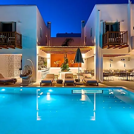 Adorno And Hotel 4*
