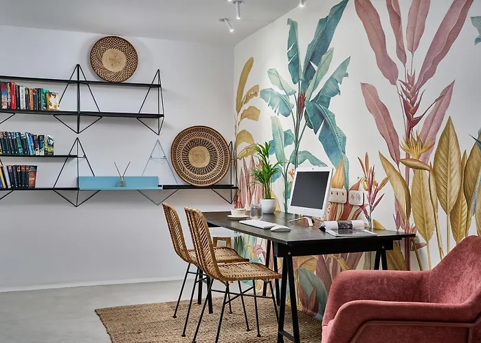 Hotel Adorno Hotel&suites 4*