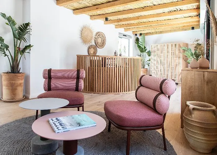 Отель Adorno And Орнос